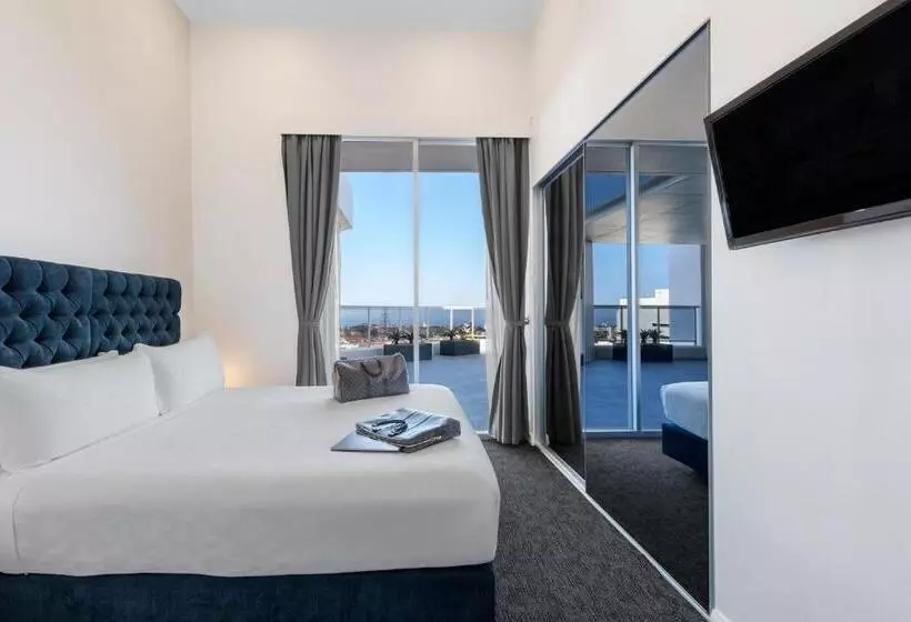 １ベッドルームペントハウスアパート, Meriton Suites Bondi Junction