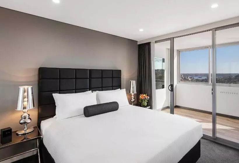 デラックススイート, Meriton Suites Bondi Junction