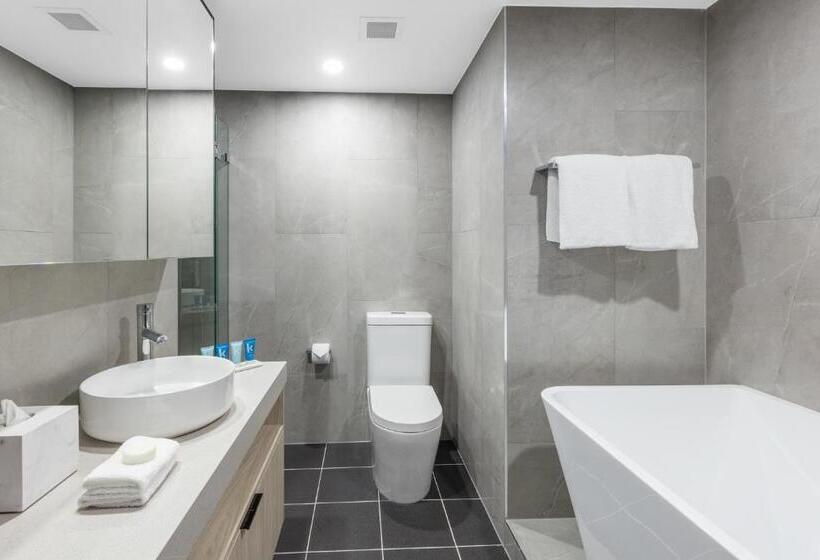 Люкс Повышенной Комфортности, Meriton Suites Bondi Junction
