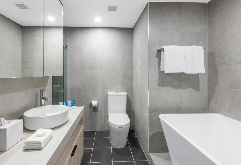 Люкс Повышенной Комфортности, Meriton Suites Bondi Junction