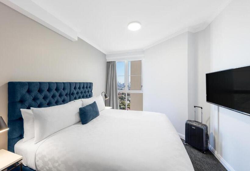3 Bedroom Suite, Meriton Suites Bondi Junction
