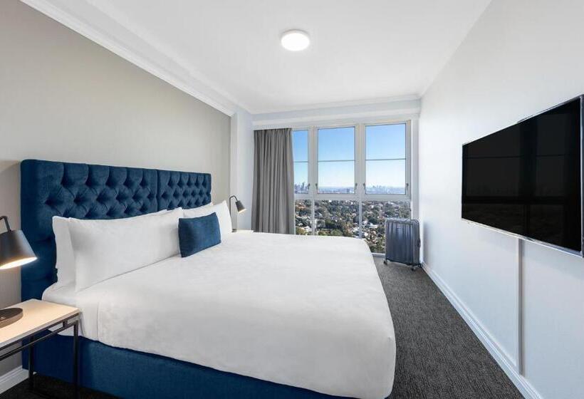 3 Bedroom Suite, Meriton Suites Bondi Junction