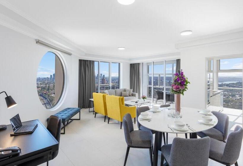 3 Bedroom Suite, Meriton Suites Bondi Junction