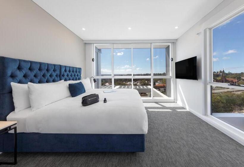 Люкс, Meriton Suites Bondi Junction