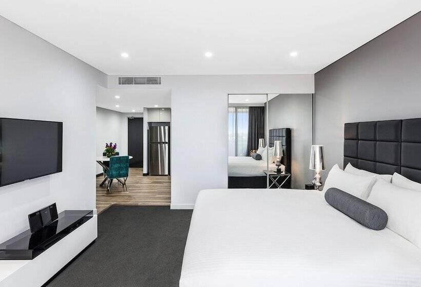 استودیوی استاندارد, Meriton Suites Bondi Junction