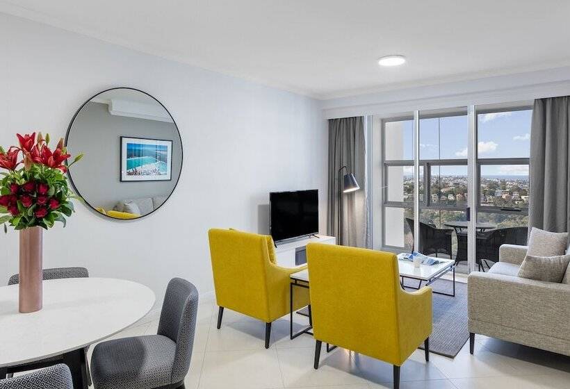 سوئیت دلوکس 2 خوابه, Meriton Suites Bondi Junction