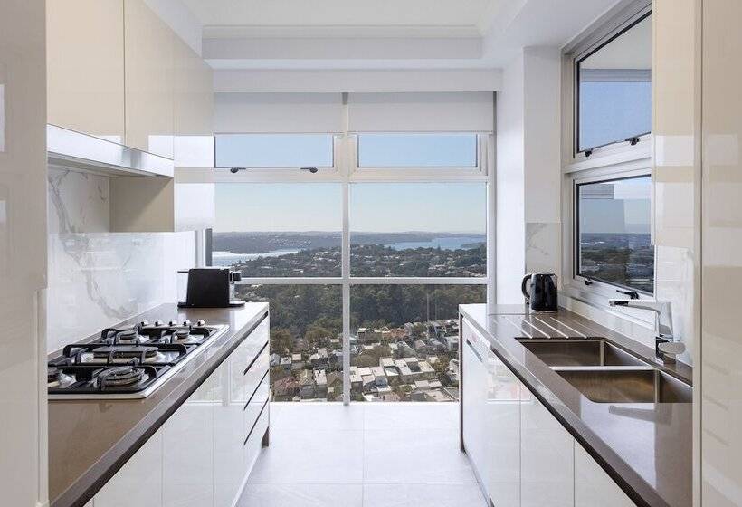سوئیت دلوکس 3 خوابه, Meriton Suites Bondi Junction