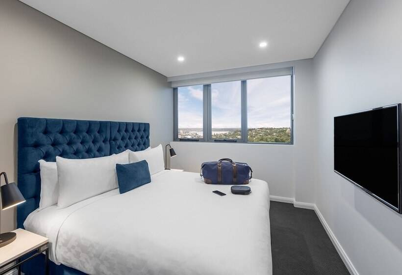 سوئیت دلوکس 3 خوابه, Meriton Suites Bondi Junction