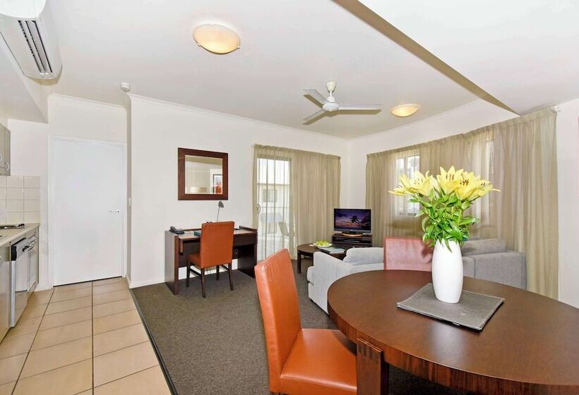 침실 1개 아파트, Metro Advance Apartments &