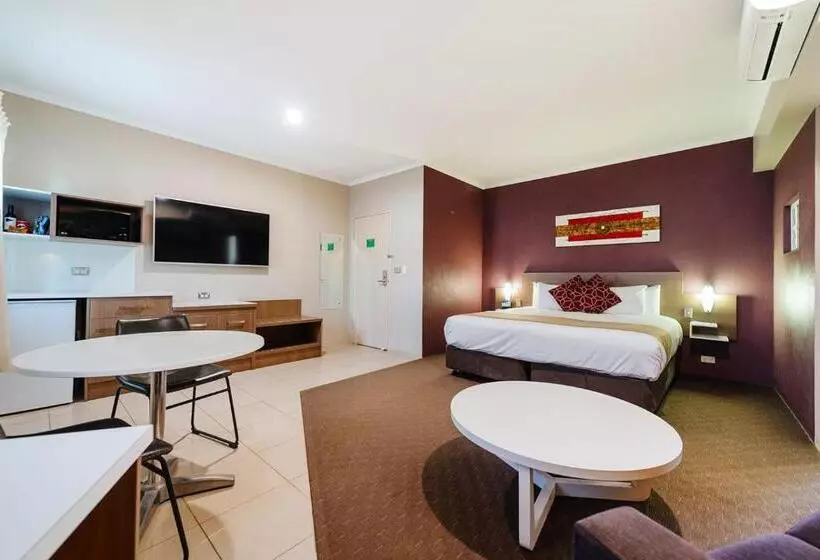 キングサイズベッドのスタンダードルーム, Quality Hotel City Centre