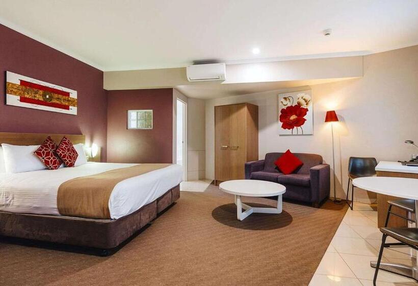 스탠다드 룸 킹사이즈 침대, Quality Hotel City Centre