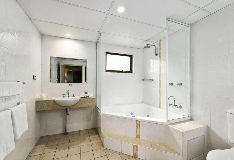 غرفة قياسية سرير كينج, Quality Hotel City Centre