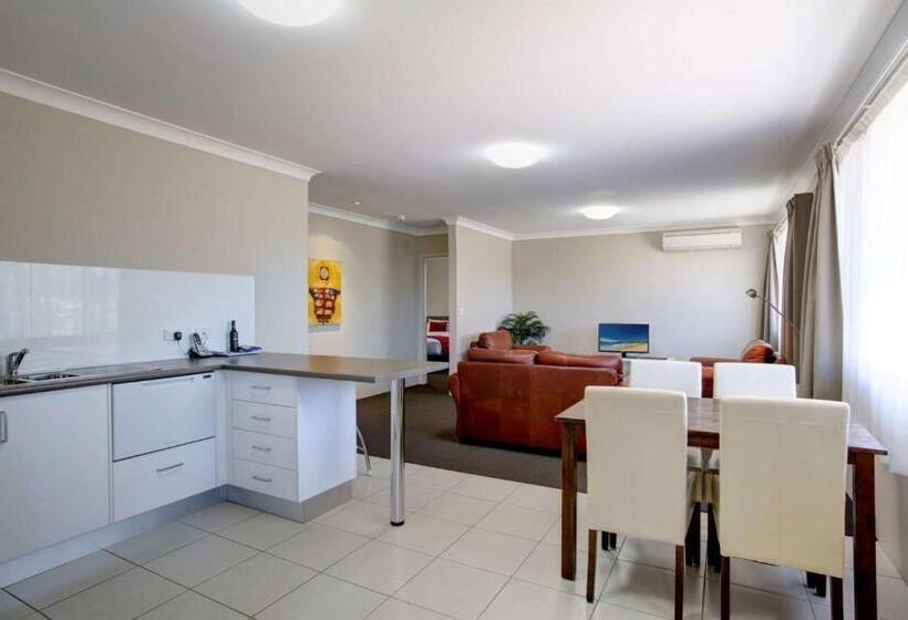 شقة غرفتين, Quality Hotel City Centre