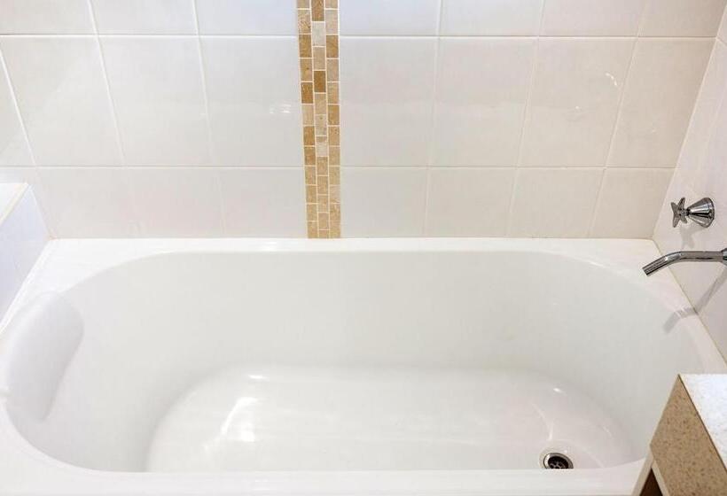 منزل 3 غرف نوم, Quality Hotel City Centre