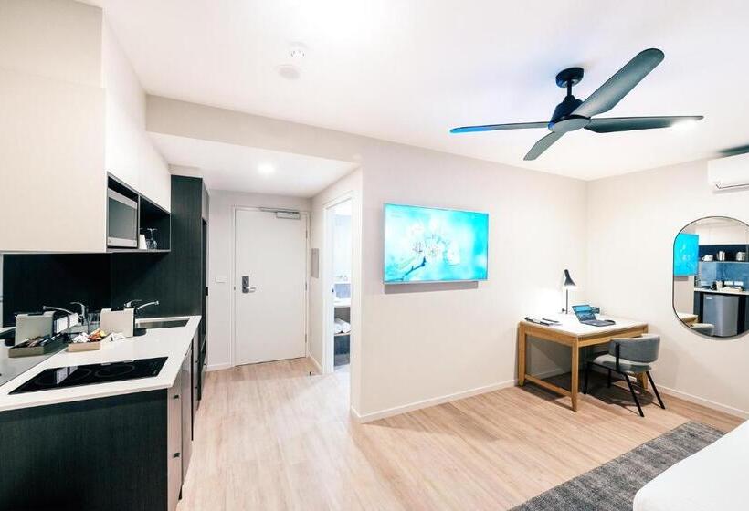 إستوديو قياسى سرير كينج, Quality Hotel City Centre