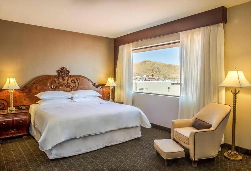سوئیت کلاب, Sheraton Chihuahua Soberano