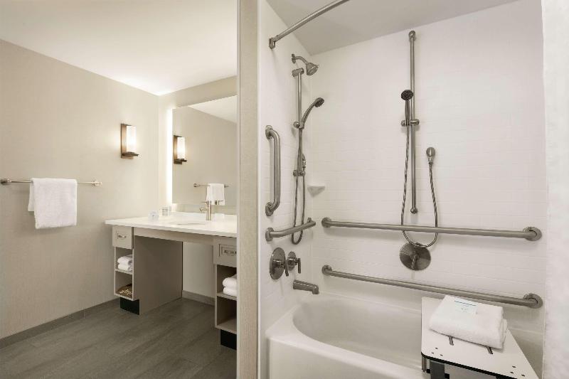 Номер Стандарт, Thorpe Park Hotel And Spa