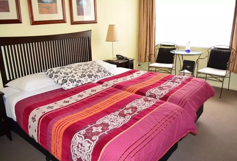 Standard-studio, Knightsbridge Apartments