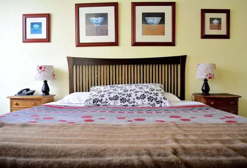 Standard-studio, Knightsbridge Apartments