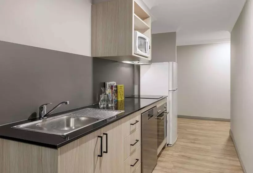 ２ベッドルームアパートメント, Oaks Sydney North Ryde Suites