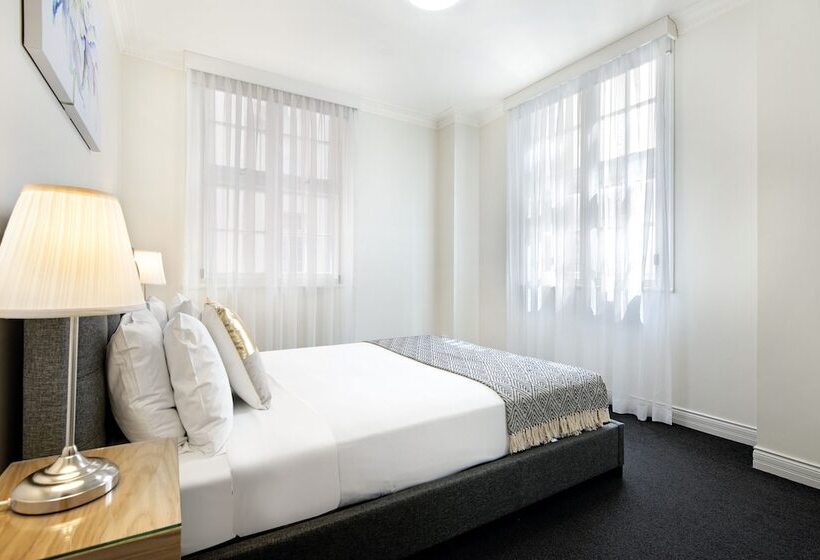 침실 2개 아파트, Rothbury