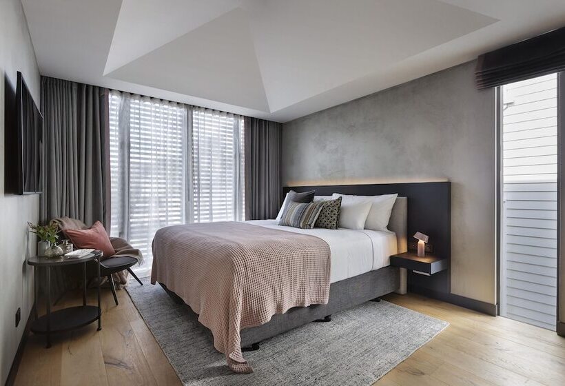 디럭스 스위트, Fitzroy By Luminous