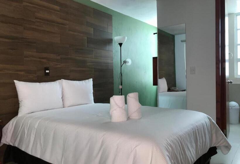 חדר דלוקס, Malinalli Express