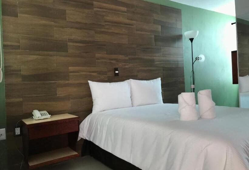 חדר דלוקס, Malinalli Express