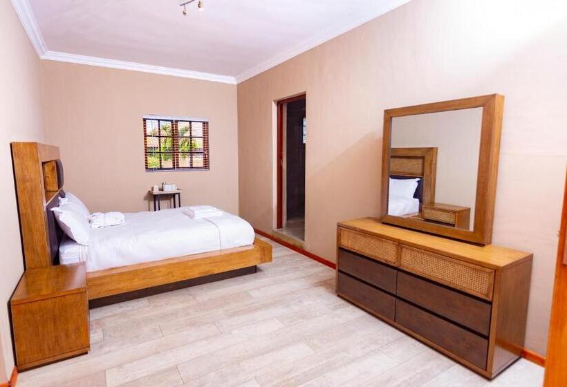 חדר אקונומי, Mhulu Boutique