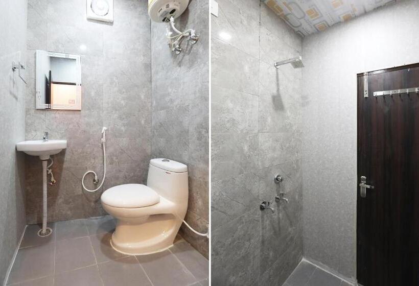 اتاق کلاسیک سه تخته, Oyo 42640 Day Night Resort