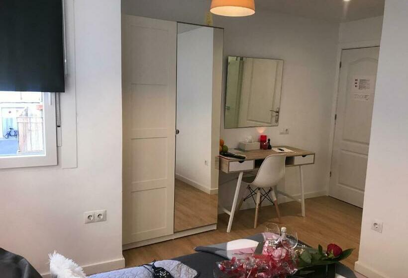 اتاق استاندارد, Vinalux