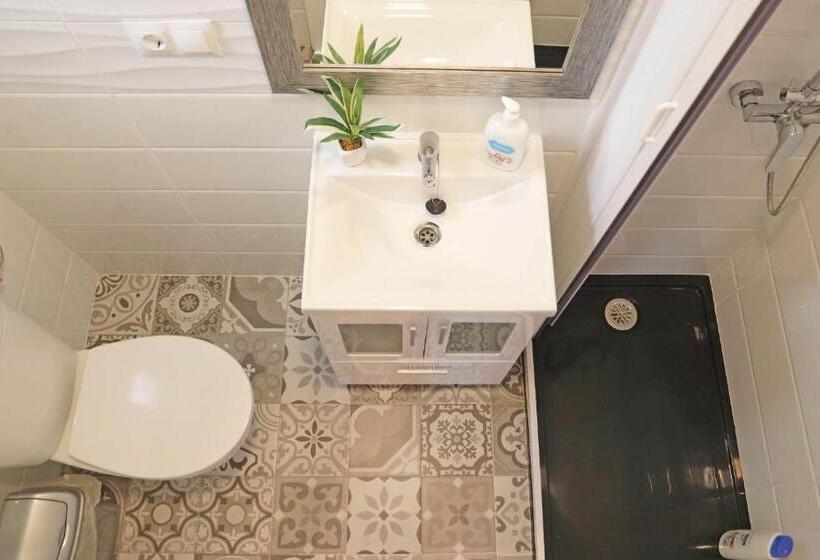 اتاق استاندارد, Vinalux