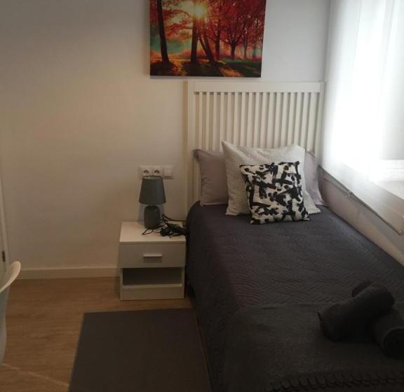 اتاق استاندارد یک نفره, Vinalux