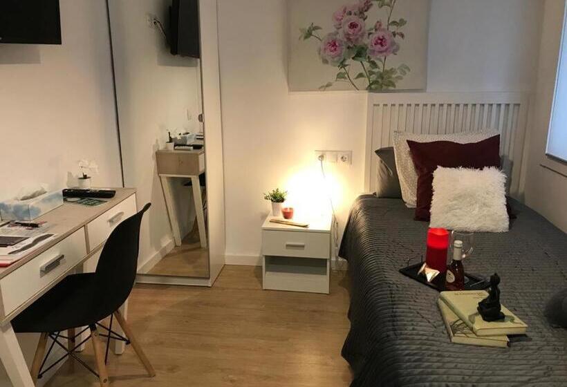 اتاق استاندارد یک نفره, Vinalux