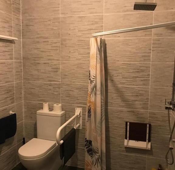 اتاق استاندارد سه نفره, Vinalux