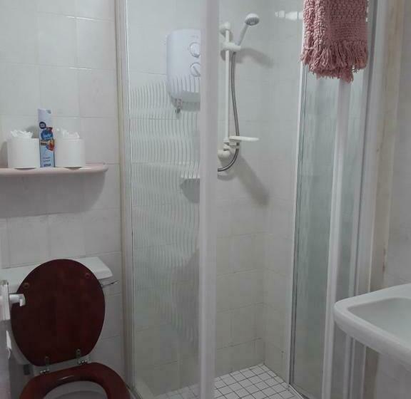 اتاق استاندارد سه نفره, Sonora Park