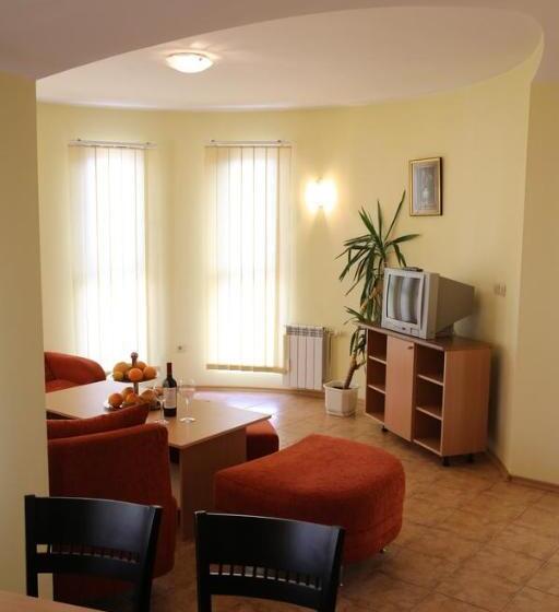 带1个卧室的豪华公寓, Family Hotel Papi