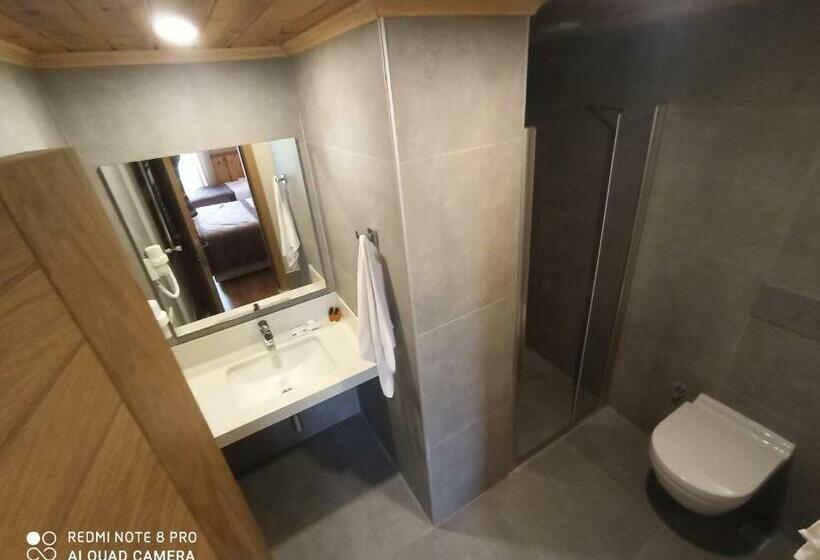 اتاق استاندارد چهار تخته, Ayder Koru