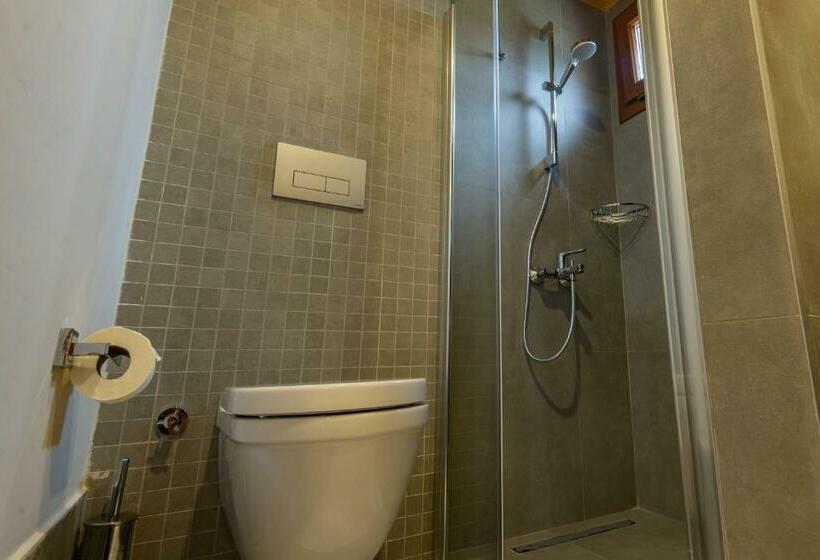 اتاق لوکس با بالکن, Ayder Koru