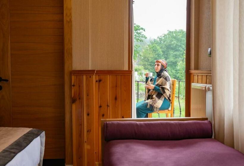 اتاق لوکس با بالکن, Ayder Koru