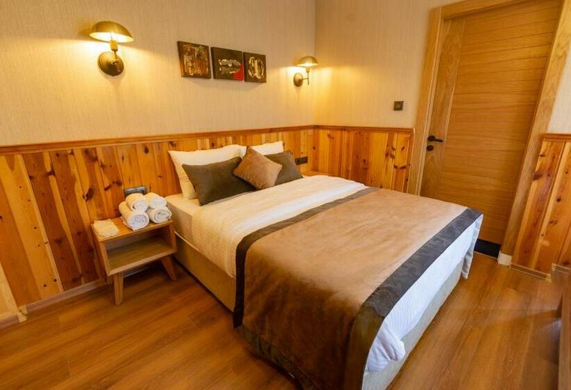 اتاق لوکس با بالکن, Ayder Koru