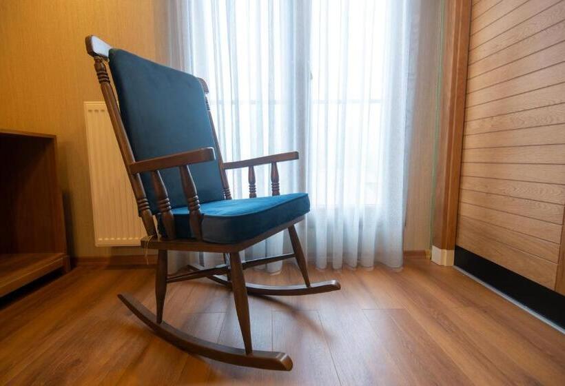 اتاق استاندارد با چشمانداز کوهستان, Ayder Koru