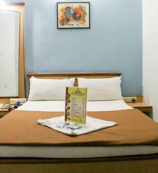 חדר אקונומי יחיד, Jay International