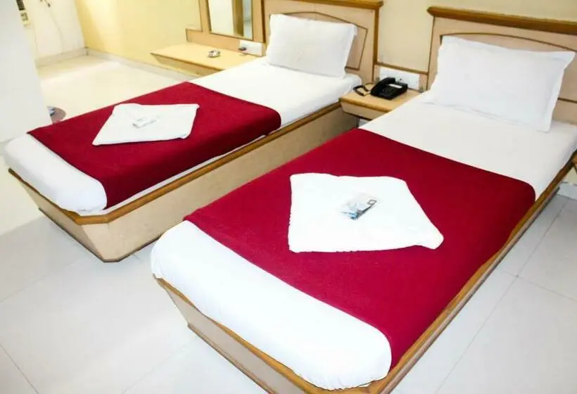 Deluxe Zimmer, Jay International