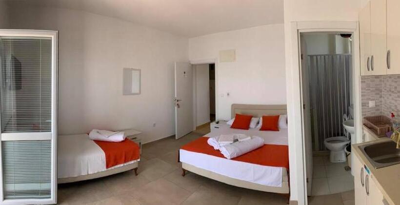 استودیوی استاندارد با چشمانداز دریا, Jelić Apartmani