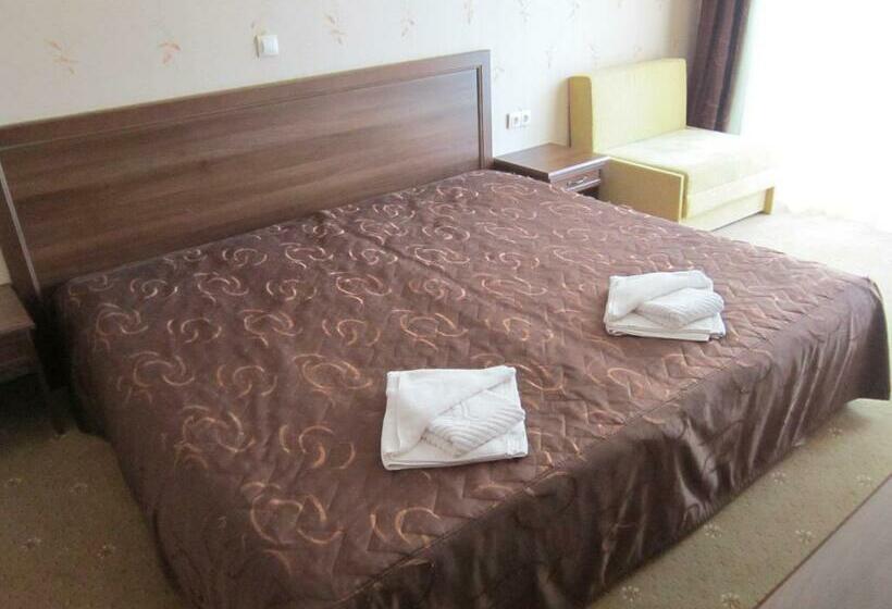 Pokój Standard z Balkonem, хотел магнолия, Hotel Magnoliya