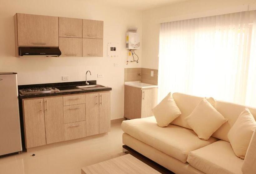 4인용 스탠다드 룸, Aparta Suites La Flora