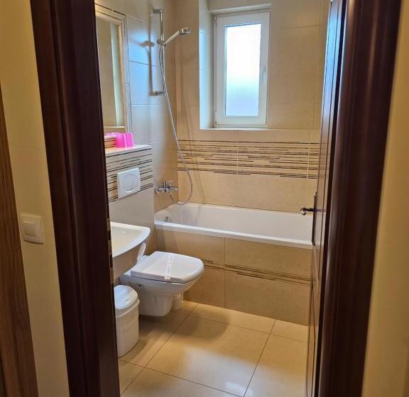 수피리어 트리플 룸, Pension Aquaris