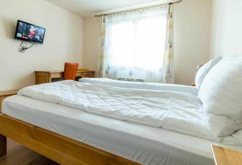 컴포트 룸, Pension Aquaris