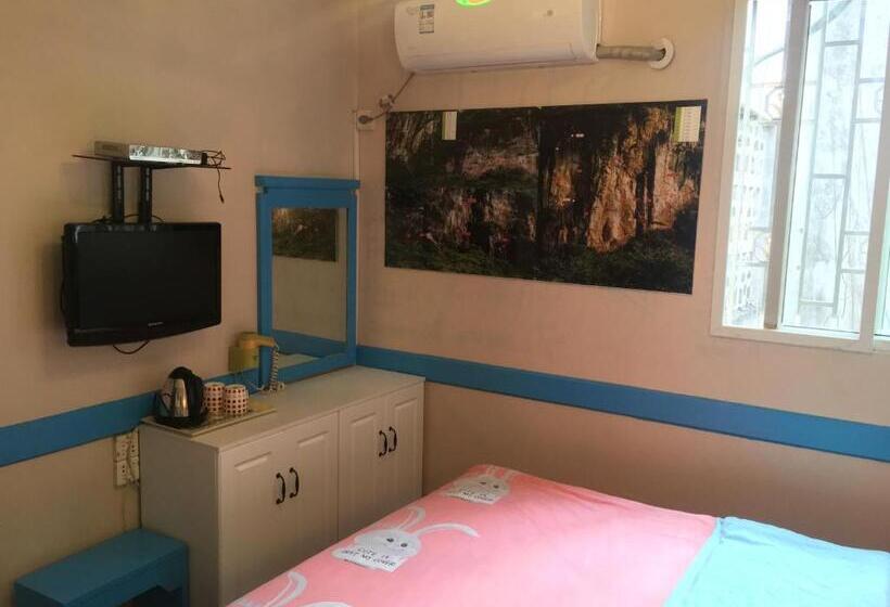 Номер Стандарт, Climbers Inn Yangshuo
